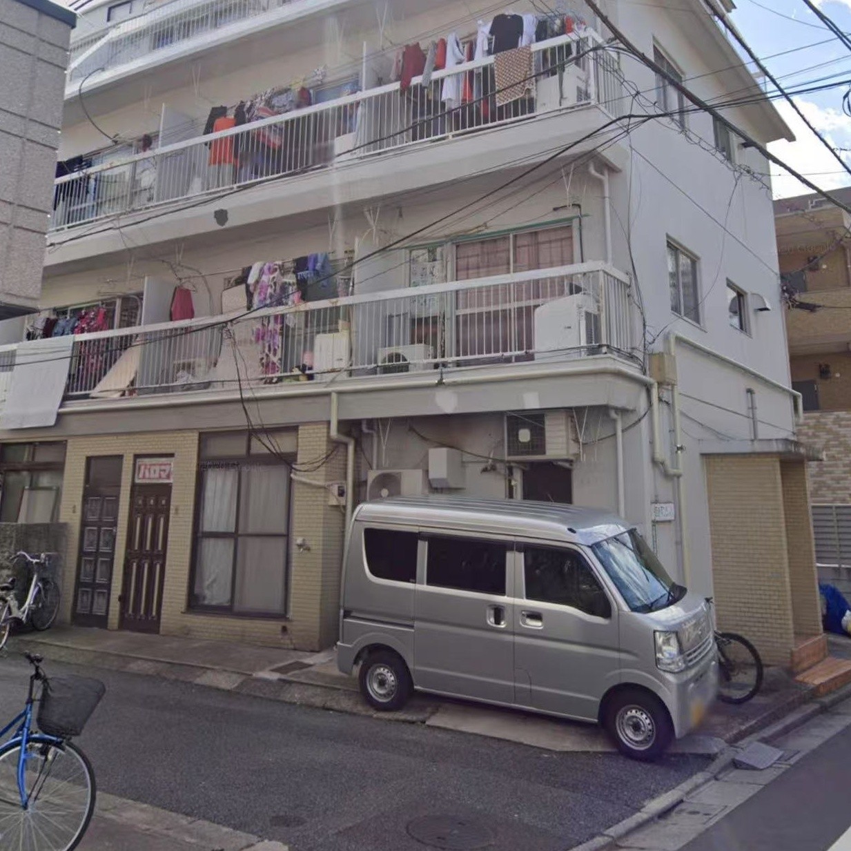 埼玉 和モダン住宅 エントランス
